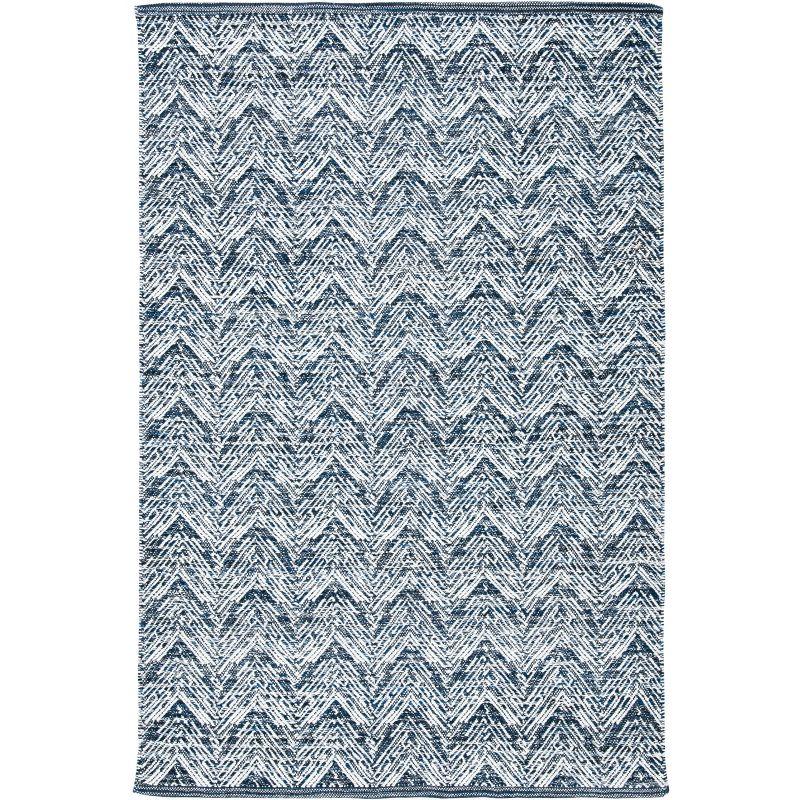 Kilim KLM401 Hand Woven Area Rug - Navy - 4'x6' - Safavieh