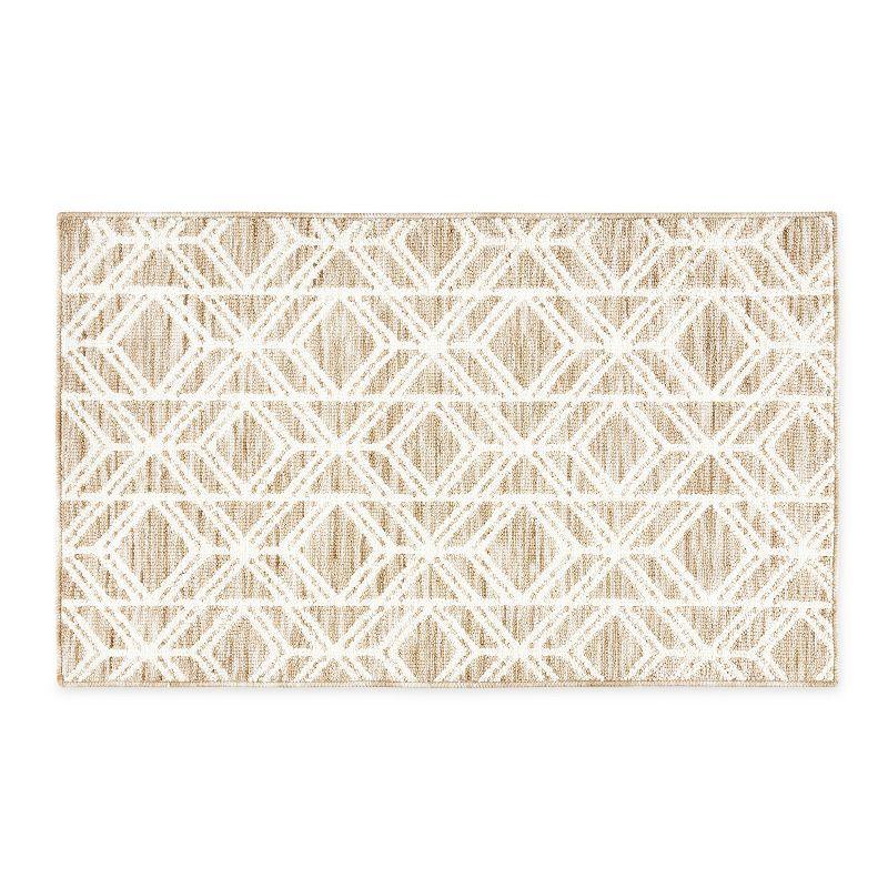 Town & Country Living TOWN & COUNTRY EVERYDAY Walker Modern Diamond Everwash Non-Slip Backing Kitchen Mat