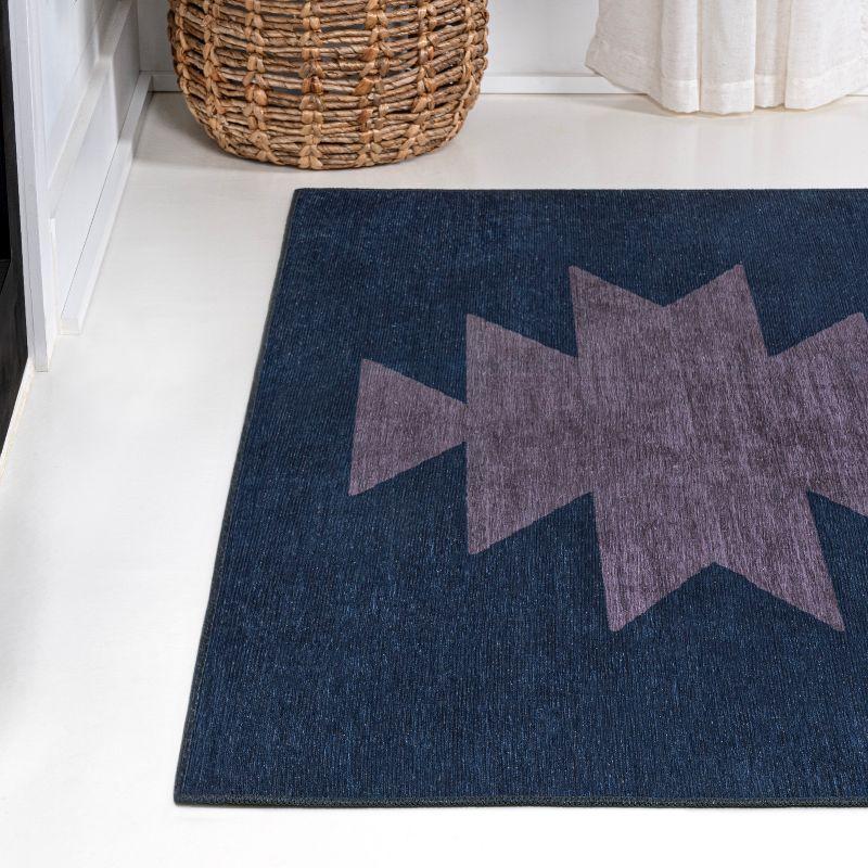 Chayton Minimalist Geometric Machine-Washable Area Rug - JONATHAN Y