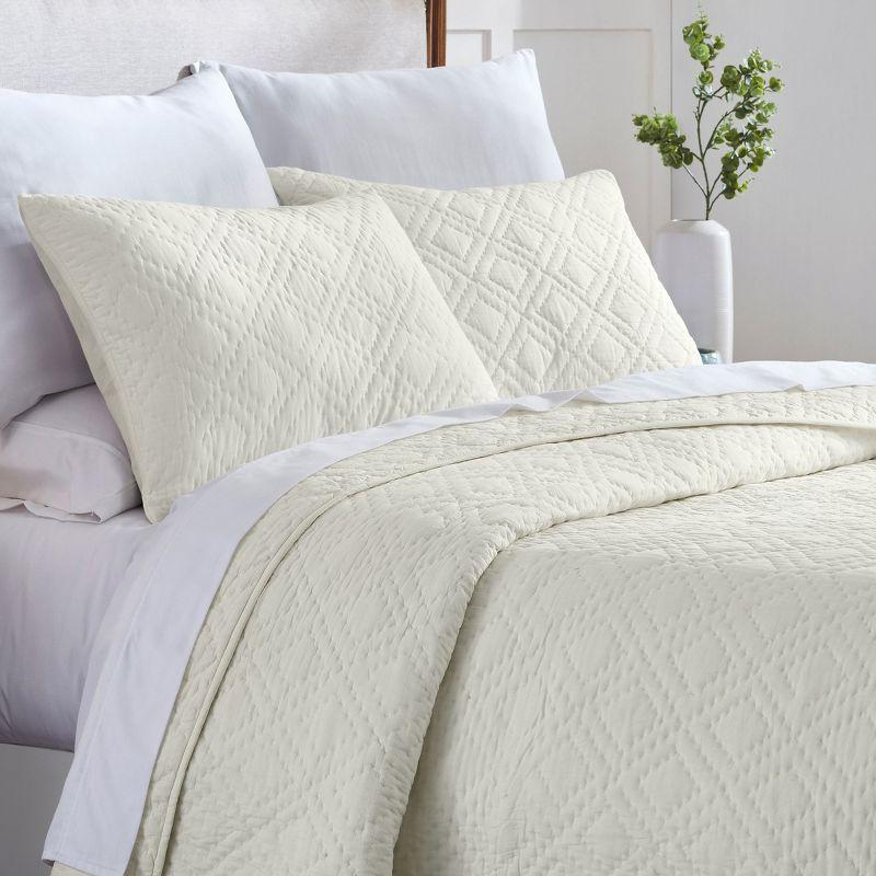 Luxury 100% Cotton Quilt Set, Hand-Quilted, Pre-Softened, Diamond Pattern by California Design Den - Creamy Ivory, King