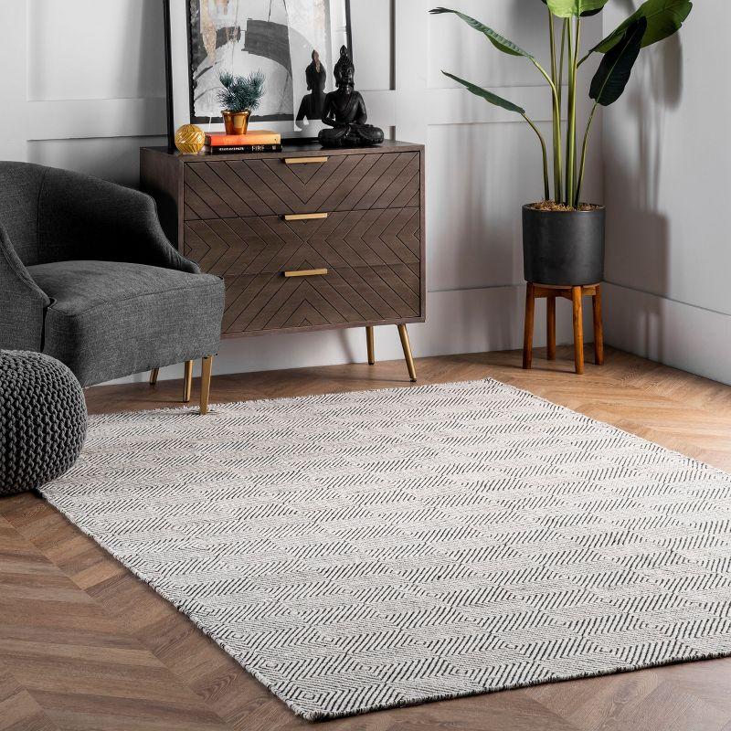 Nuloom Ago Geometric Wool Indoor Area Rug