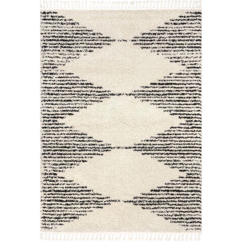 Off White Geometric Shag 4' x 6' Area Rug