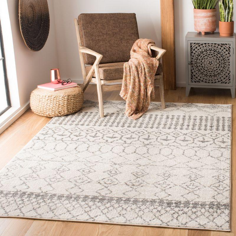 Handmade Off-White Wool and Synthetic Rectangular Area Rug