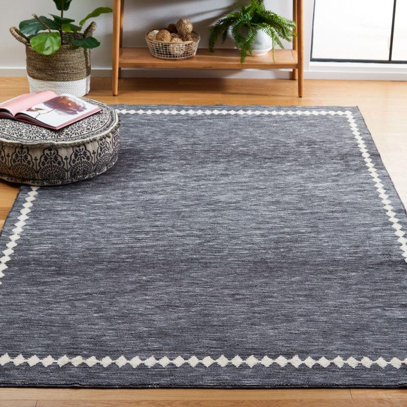 Hand-Knotted Easy Care Gray Synthetic 4' x 6' Area Rug