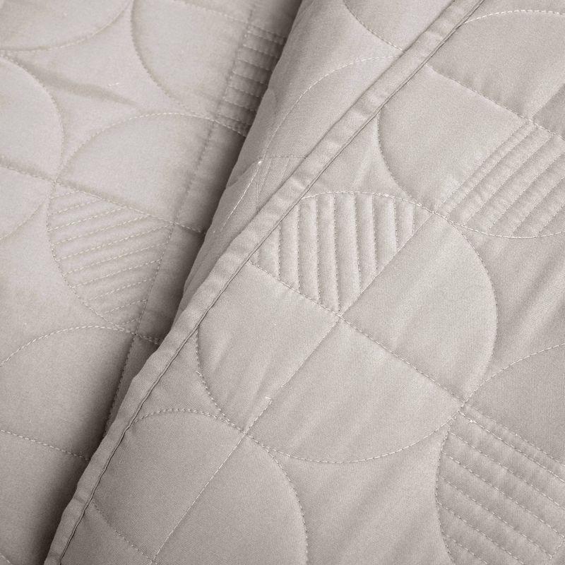 Gray King Cotton Reversible Quilt Set with Shams