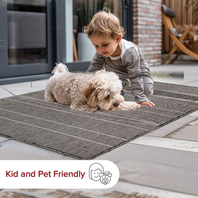 Nuloom Alaina Striped 8 Square Indoor/Outdoor Area Rug for Living Room Patio Deck Front Porch Kitchen, Dark Grey/Ivory
