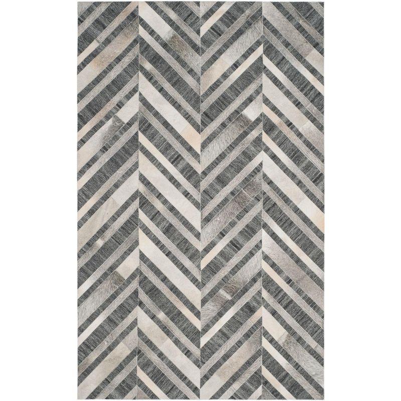 Studio Leather STL223 Hand Woven Area Rug - Ivory/Dark Grey - 4'x6' - Safavieh.
