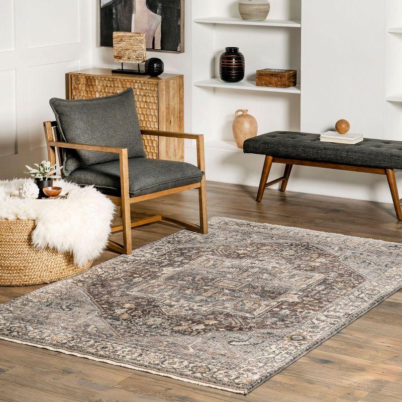 nuLOOM Harriet Vintage Medallion Fringe Area Rug