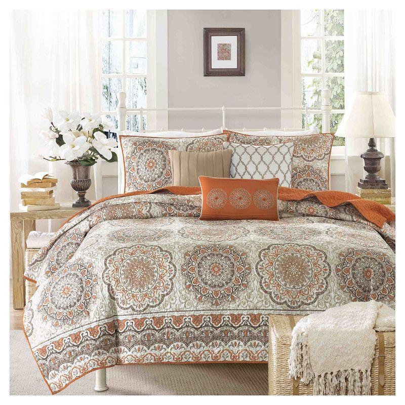 6 Piece Reversible Quilt Set with Throw Pillows
