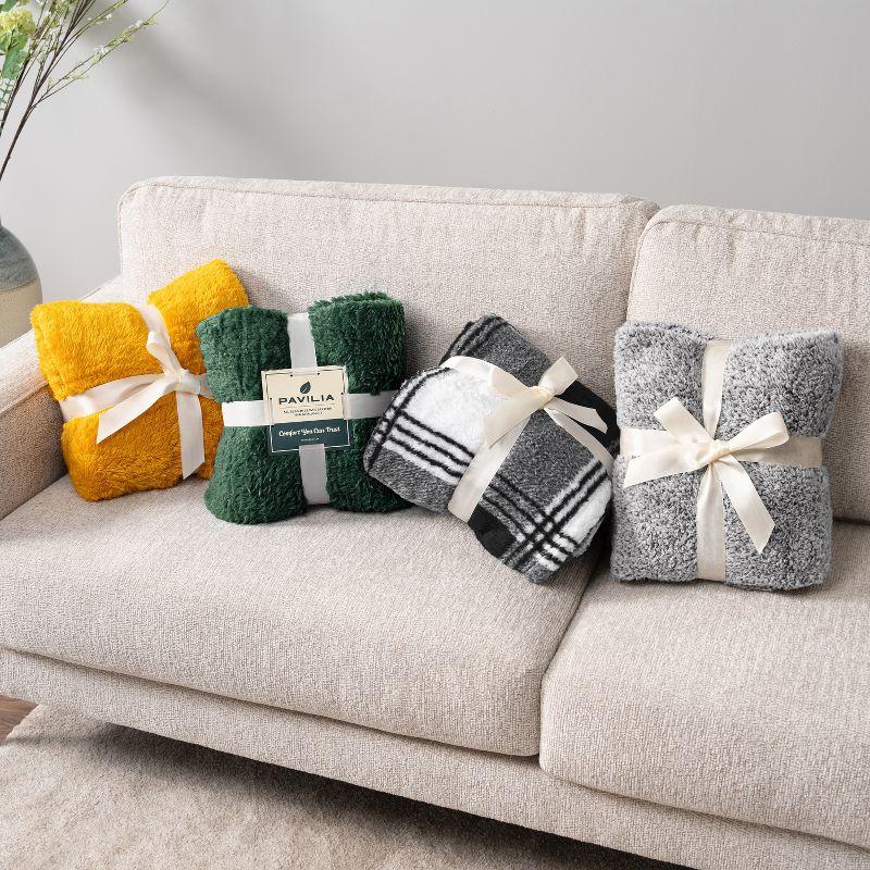 PAVILIA Plush Throw Blanket for Couch Bed, Faux Shearling Blanket and Throw for Sofa Home Decor, Emerald Green/Throw - 50x60