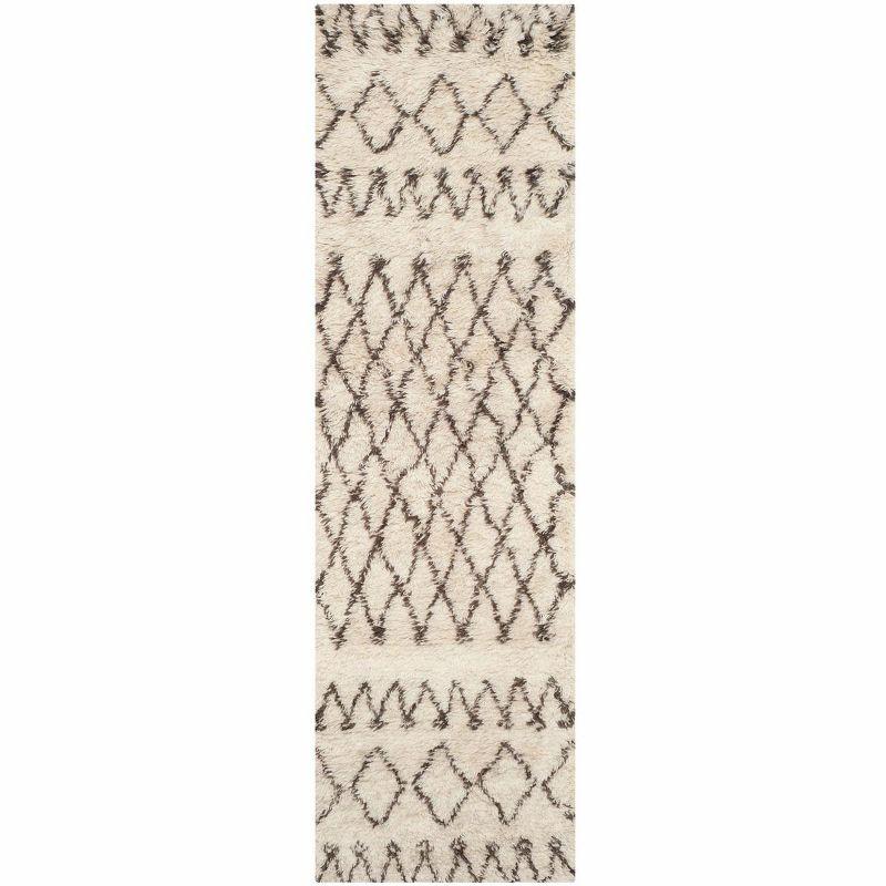 Casablanca CSB851 Hand Tufted Area Rug  - Safavieh