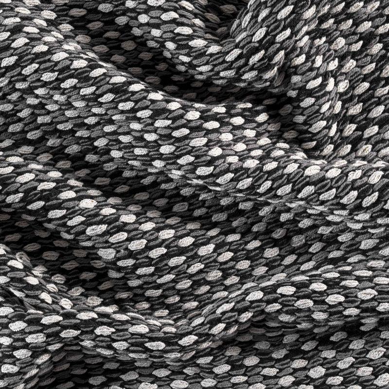 Nuloom Noura Solid 4x6 Indoor Area Rug for Living Room Bedroom Dining Room Kitchen, Black/Ivory