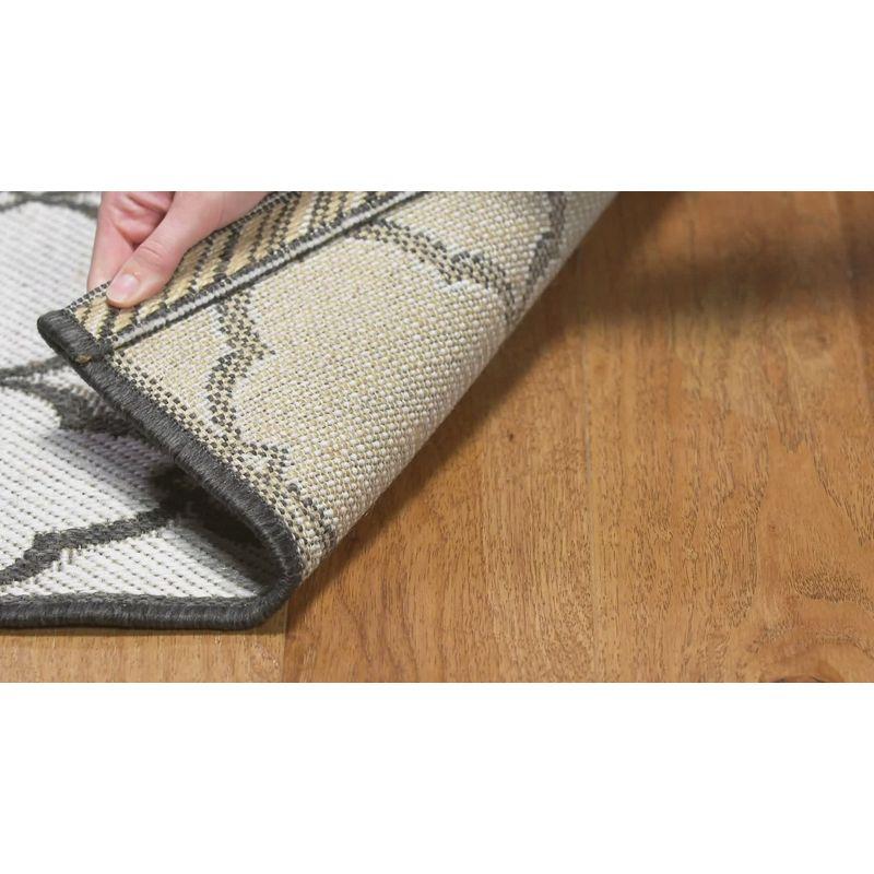 Linden LND125 Power Loomed Area Rug - Cream/Blue - 5'3"x7'6" - Safavieh