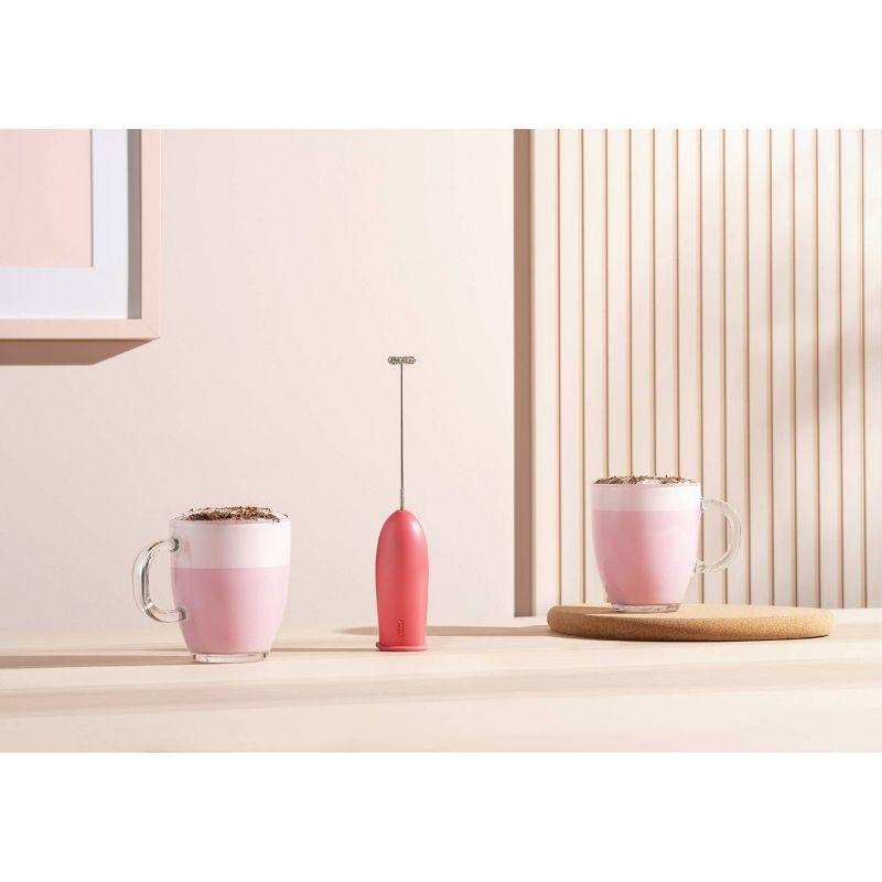 Bodum Schiuma Milk Frother Pink: Handheld Frother Wand for Coffee, Battery-Powered Mixer, Stainless Steel & Plastic