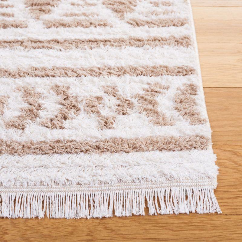 Augustine AGT849 Machine Made Indoor Area Rug - Beige/Ivory - 4'x6' - Safavieh