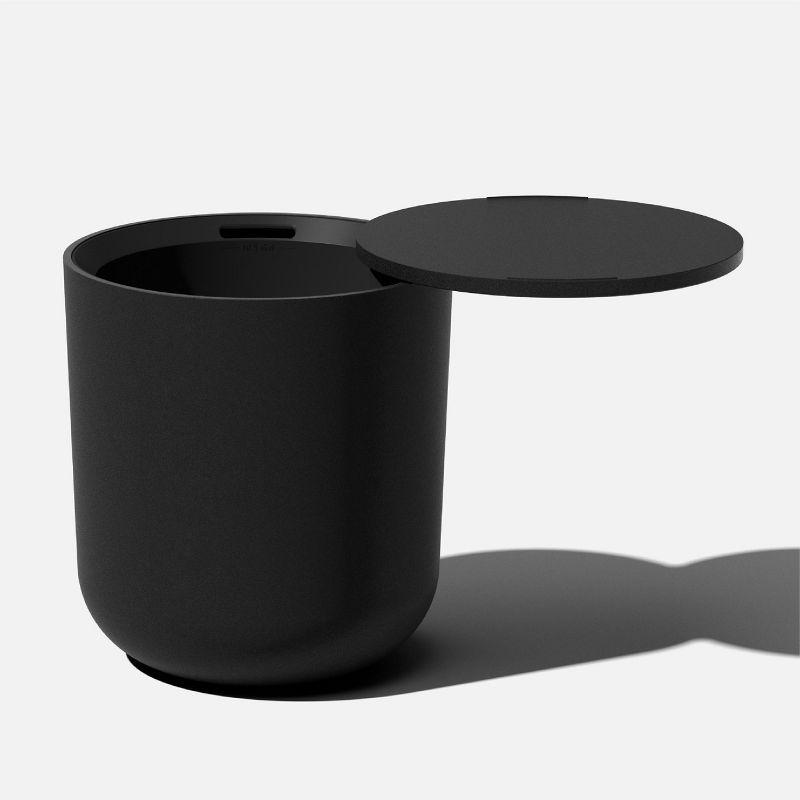 Veradek Kona Round Plastic Outdoor Side Table