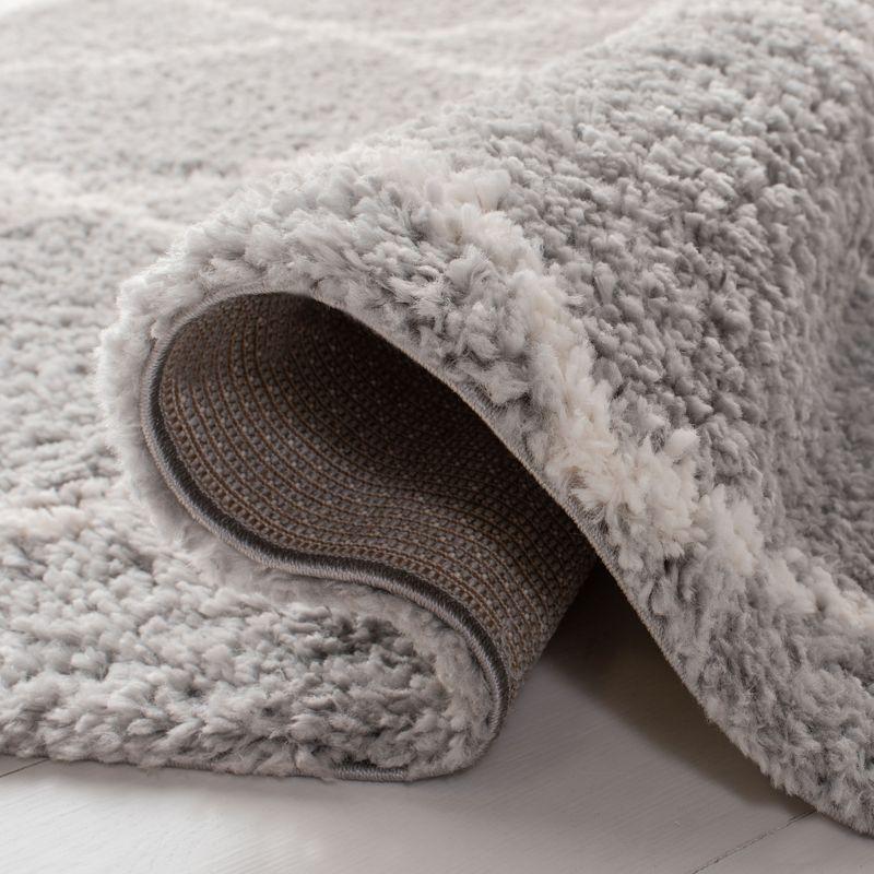 Parma Shag PMA515 Power Loomed Indoor Area Rug - 5'3"x5'3" - Grey/Cream - Safavieh
