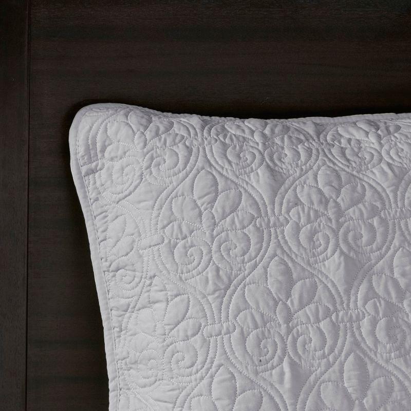 Quebec Reversible Bedspread Set