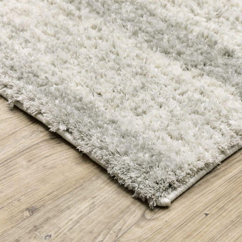 Oriental Weavers Verona 5605H Ivory/Grey 5'3" X 7'6" Indoor Area Rug