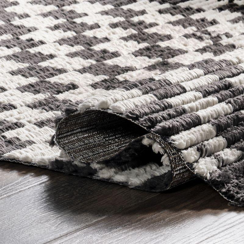 Nuloom Pania Geometric 4x6 Indoor Area Rug for Living Room Bedroom Dining Room Kitchen, Dark Grey