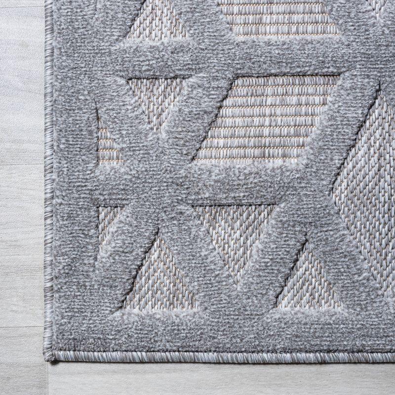 5' x 5' Talaia Neutral Geometric Indoor/Outdoor Area Rug, Light Gray - JONATHAN Y