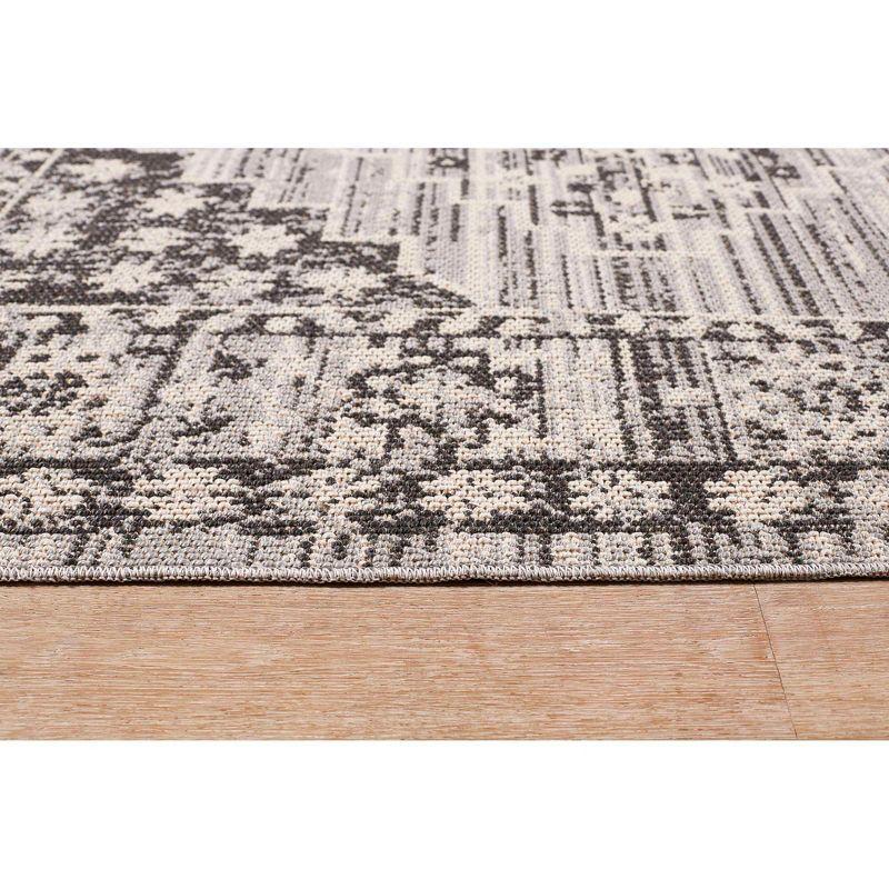 Obeetee Canyon Heriz Woven Indoor/Outdoor Area Rug