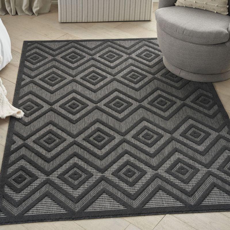 Nourison Versatile Diamond Geometric Flatweave Indoor Outdoor Area Rug Charcoal/Black 6' x 9'