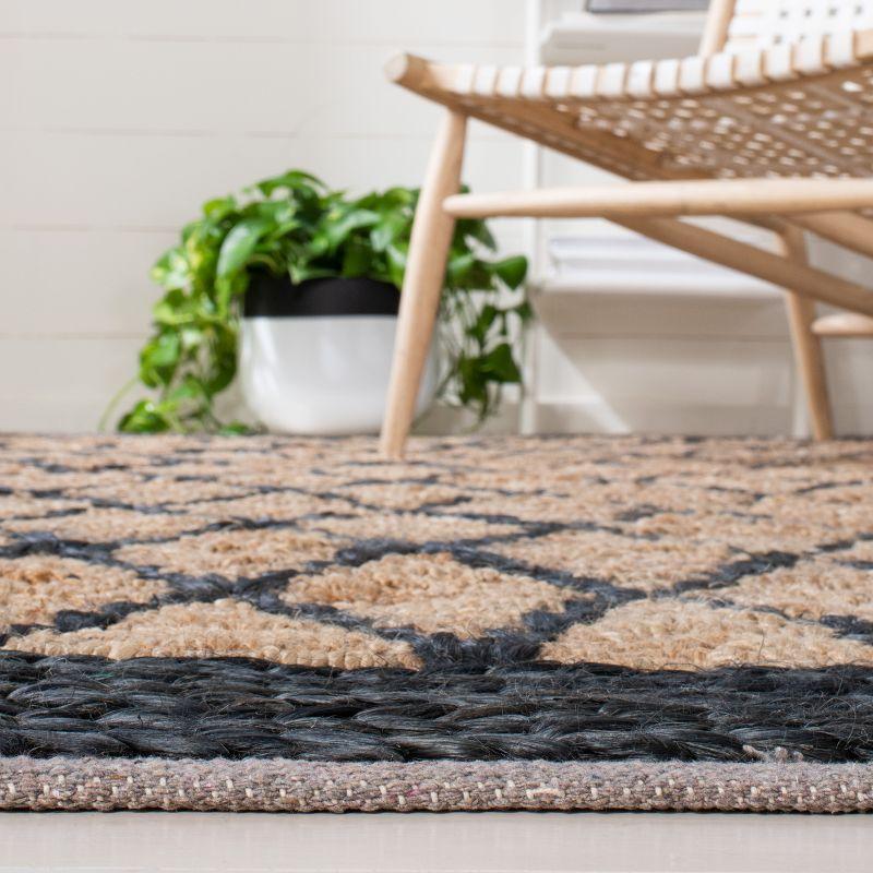 Natural Fiber NF951 Hand Loomed Runner Rug - Natural/Black - 2'6"x8' - Safavieh.