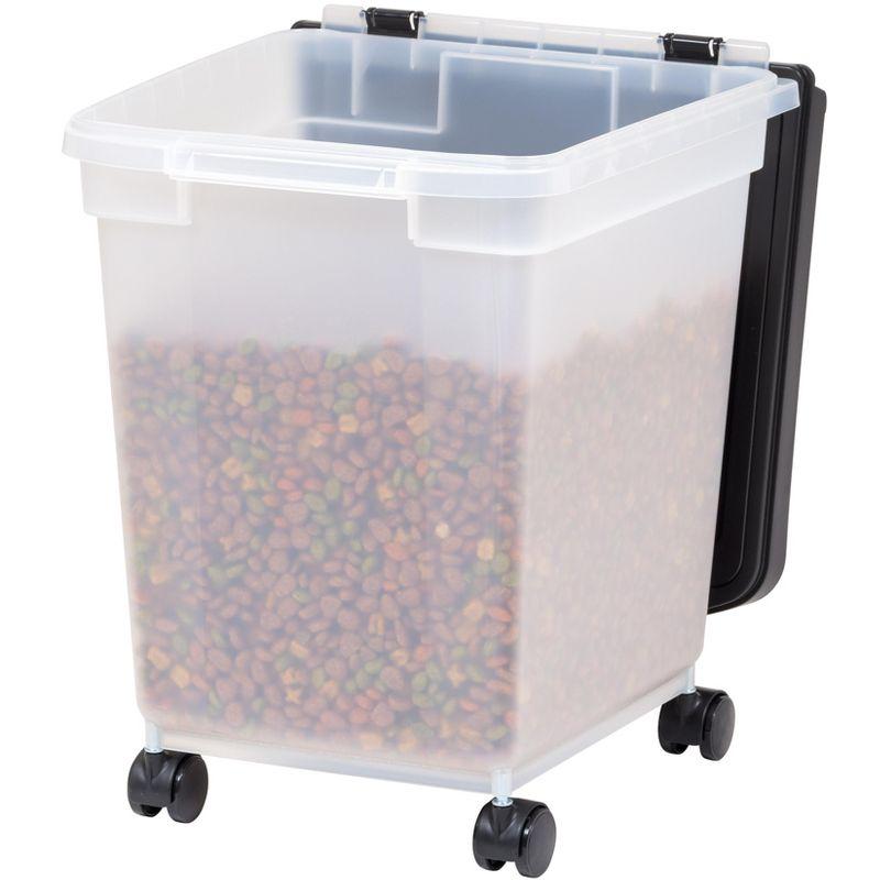 IRIS USA, Inc. Plastic Food Storage Container