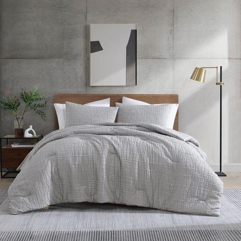 Kenneth Cole Serenity Wavy Lines Grey 3 Piece Comforter Set- Full/Queen