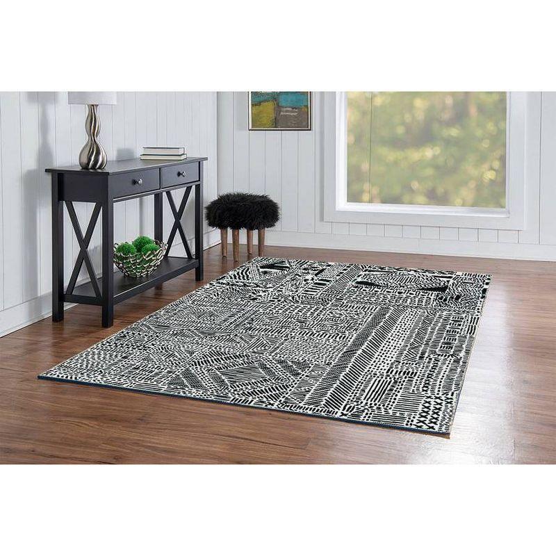 Washable Cayden Rug Ivory/Black - Linon