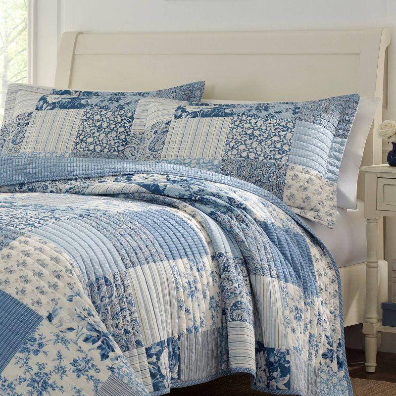 King Blue Cotton Reversible Patchwork Quilt Set