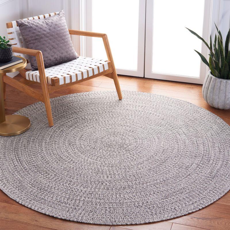 Braided BRA201 Machine Washable UV & Stain Resistant Non-Shedding Hand Woven Indoor/Outdoor Area Rug - Grey/Ivory - 6' Round - Safavieh