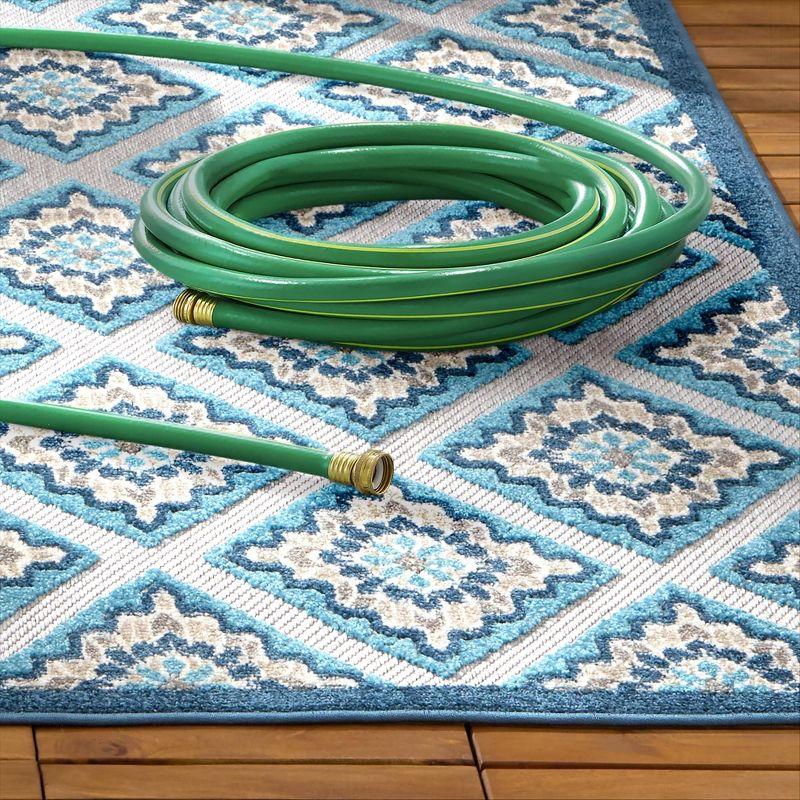 TOWN & COUNTRY EVERYDAY Brooks Retro Geo Outdoor Rug Blue Multi