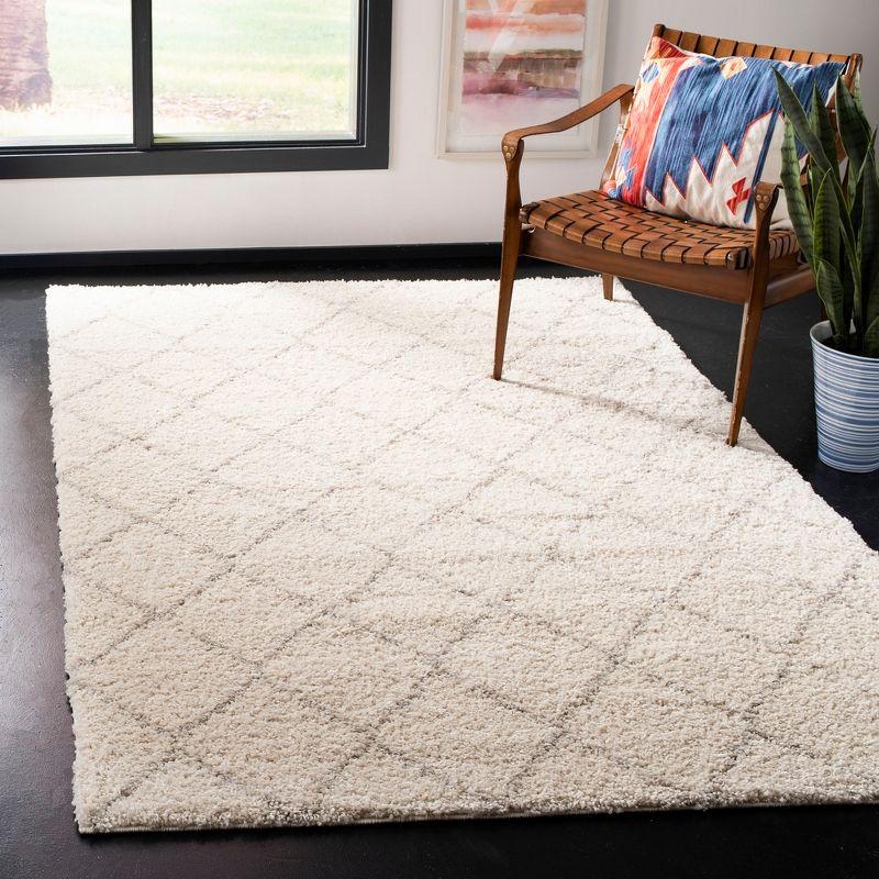 Ivory Beige 54'' Washable Tufted Shag Rug, Synthetic Easy Care