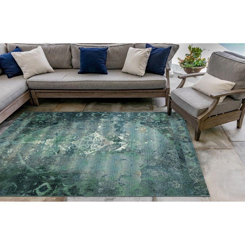 Liora Manne Marina Kermin Indoor/Outdoor Rug Blue 3'3" x 4'11"
