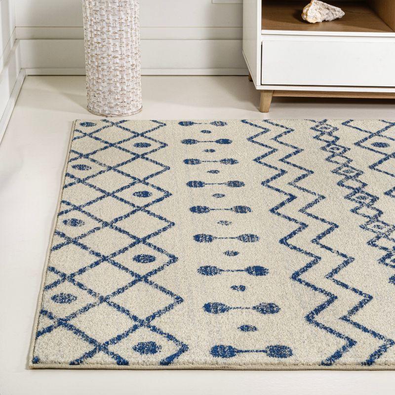 Aksil Moroccan Cream and Navy 5 x 8 Area Rug