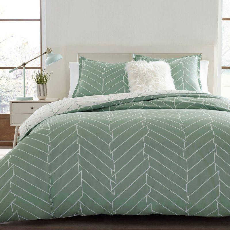 Ceres Reversible Comforter Set