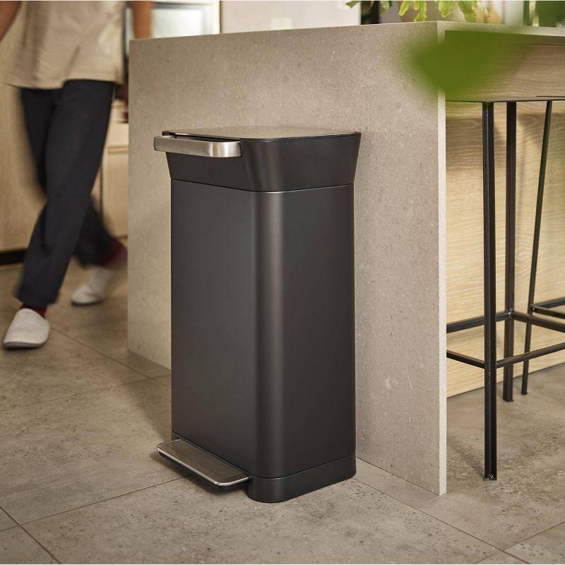 Joseph Joseph Titan 30L Indoor Step Trash Can - Carbon Black