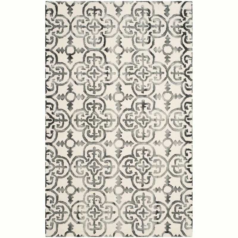 Handmade Ivory & Charcoal Wool Tufted Area Rug - 5' x 8'