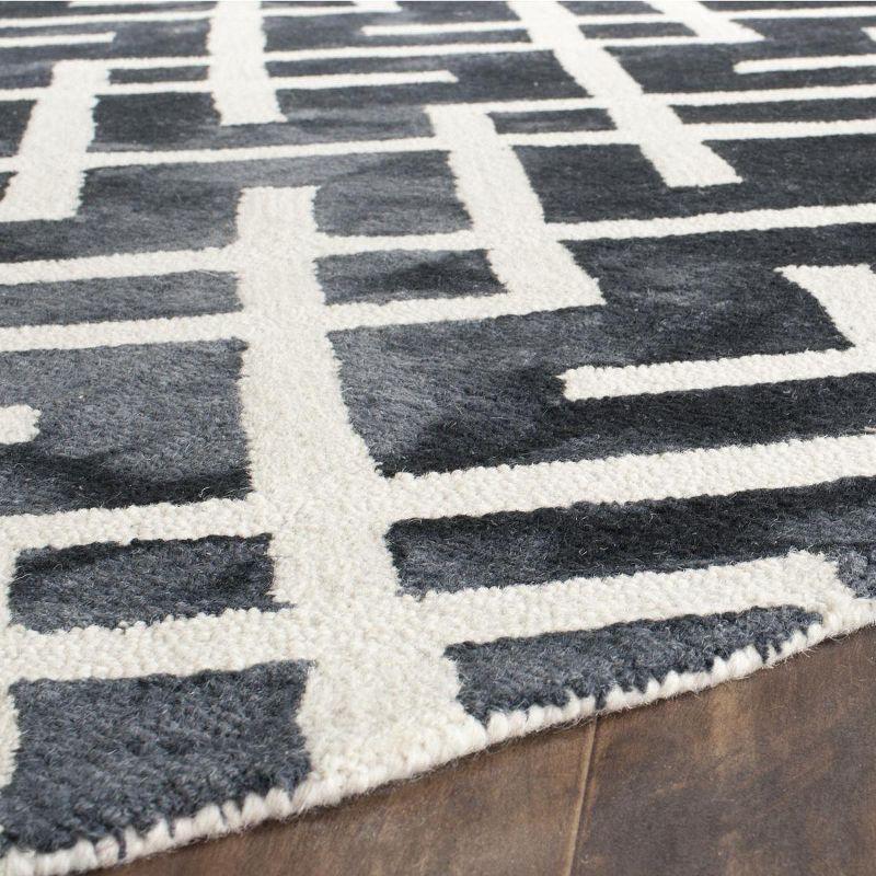 Dip Dye DDY677 Hand Tufted Area Rug  - Safavieh