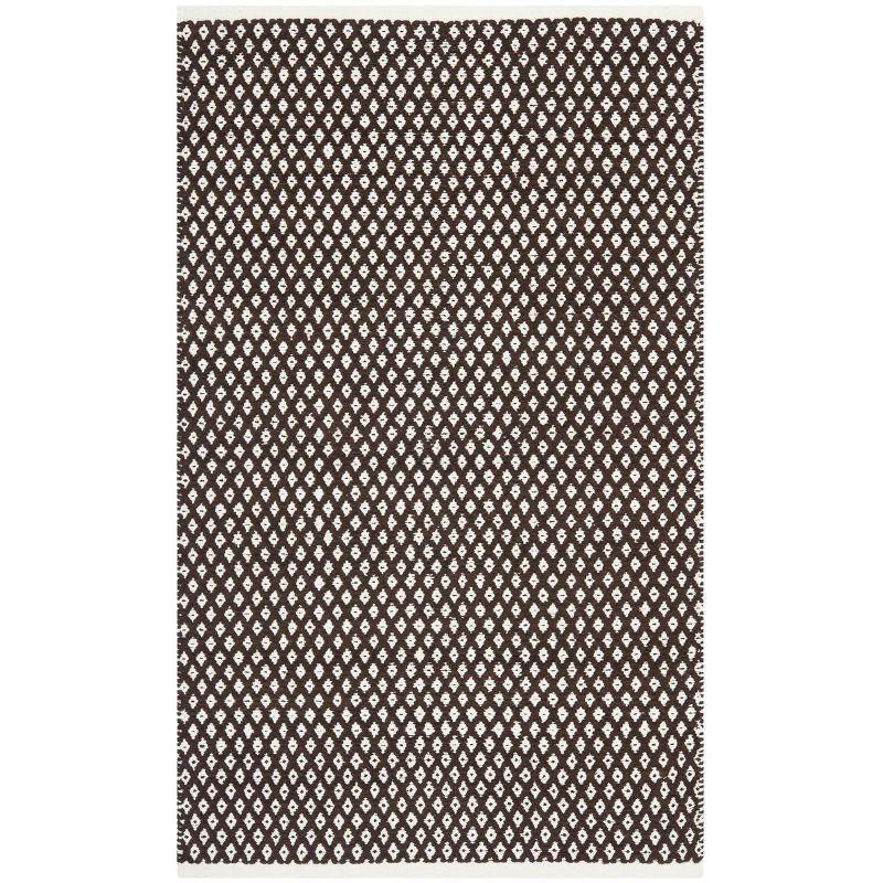 Boston BOS685 Power Loomed Area Rug  - Safavieh