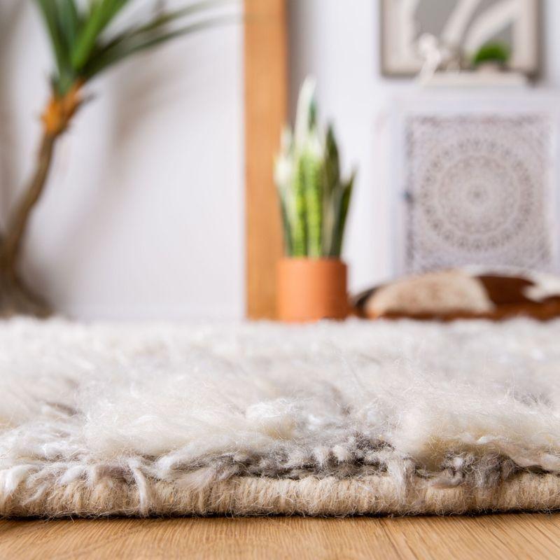 Manhattan MAN469 Hand Knotted Wool-Viscose Blend Area Rug - Ivory/Grey- 8' X 10' - Safavieh.