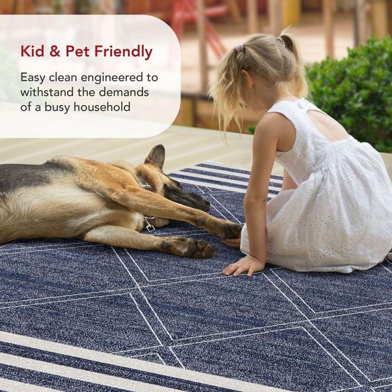 Nuloom Roberge Trellis 3x5 Indoor/Outdoor Accent Rug for Living Room Patio Deck Front Porch Entryway Kitchen, Navy/Ivory
