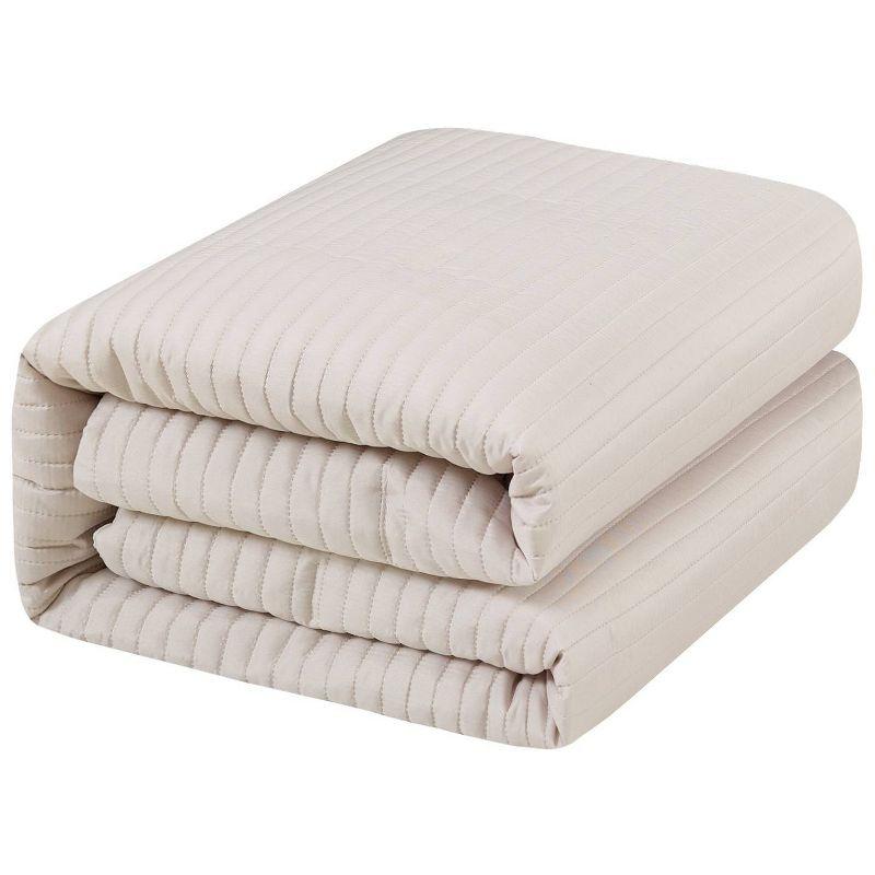 Felicia Polyester Comforter Set