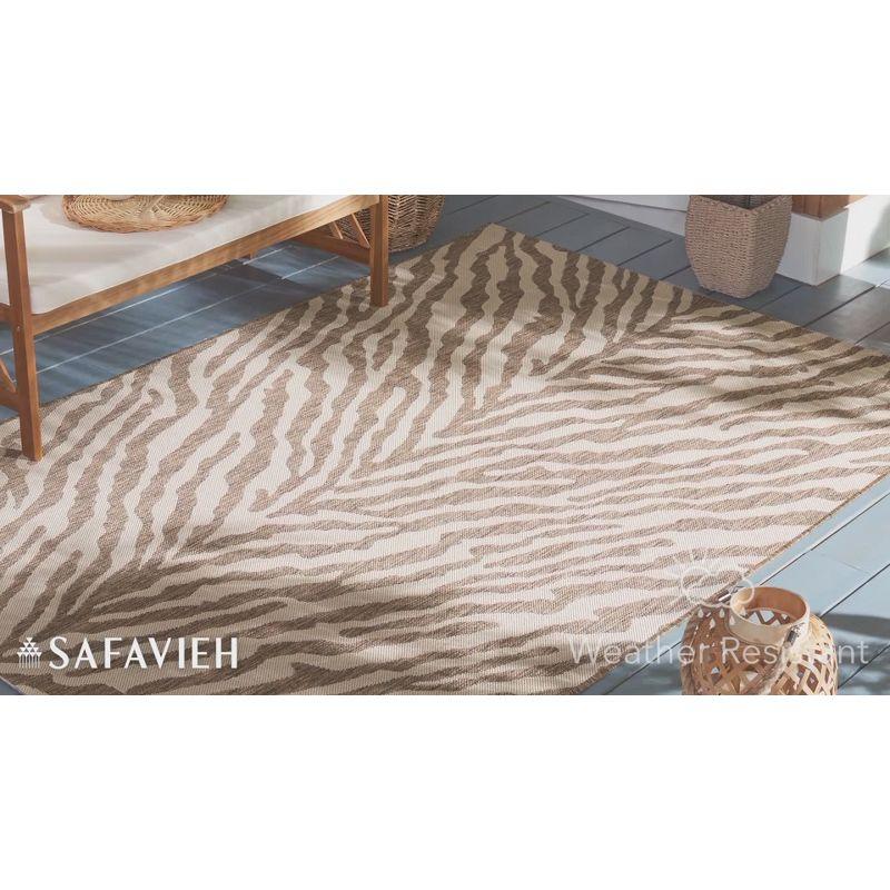 Beach House BHS182 Power Loomed Area Rug  - Safavieh