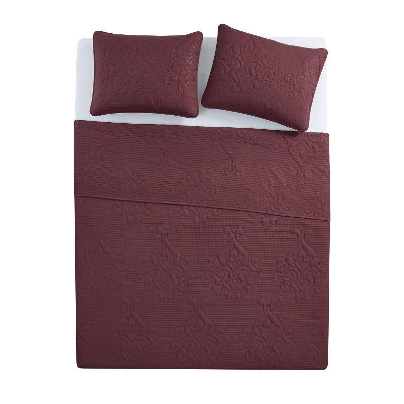 VCNY Solomun 3-Piece Pinsonic Damask Microfiber Quilt Set
