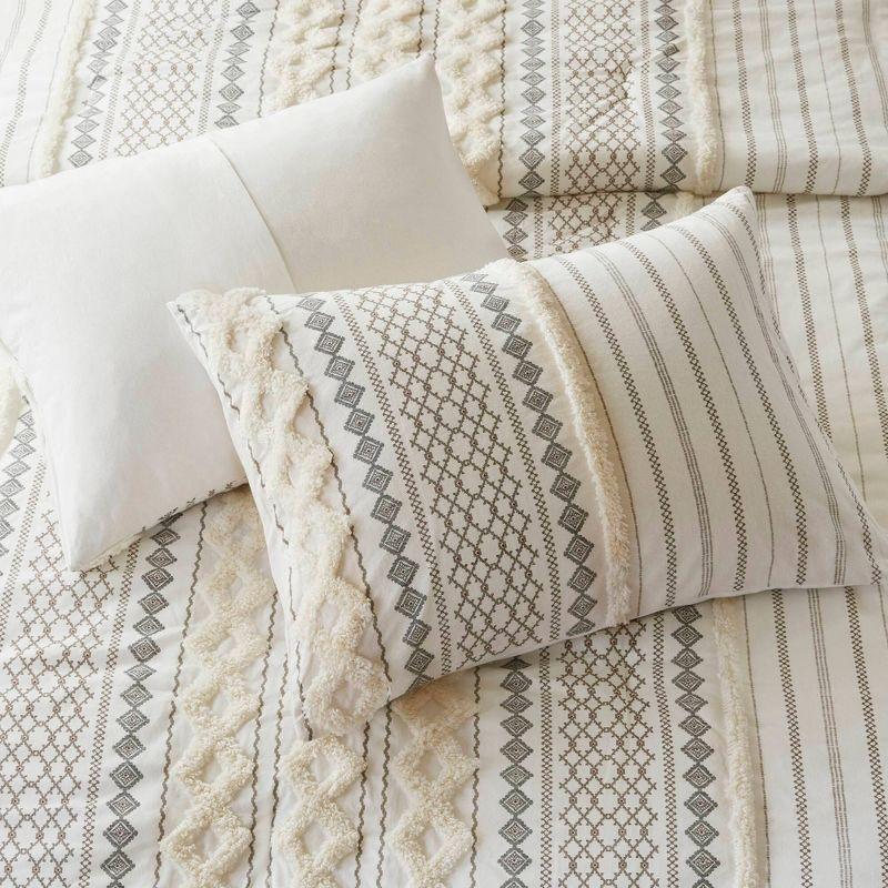 INK+IVY Elastic Embroidered Cotton Comforter Set