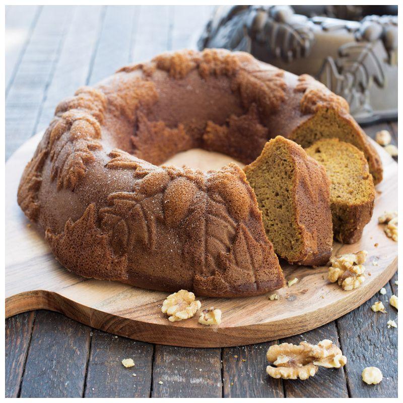 Nordic Ware Autumn Wreath Bundt® Pan