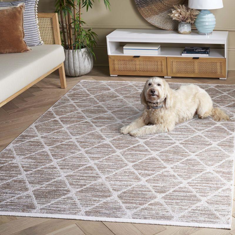 Mila MIL240 Power Loomed Indoor Area Rug - Beige/Ivory - 6'7"x6'7"- Safavieh